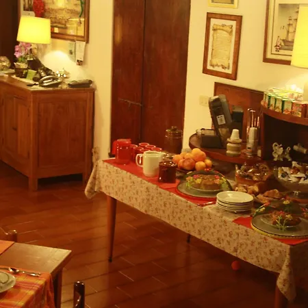 ベッド・アンド・ブレックファスト Beb Reboglio Rolo