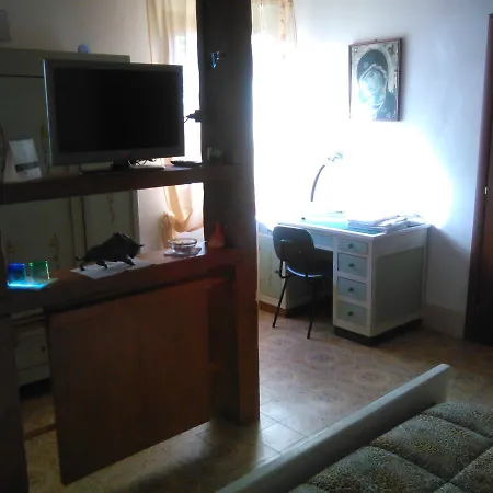 Beb Reboglio Bed & Breakfast Rolo