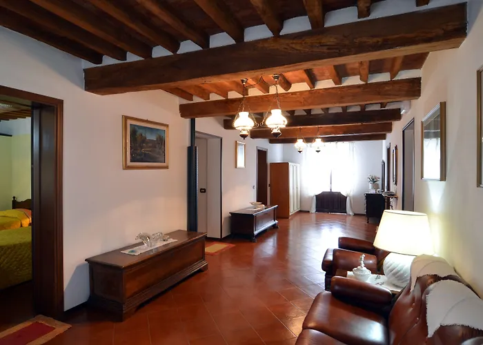 Beb Reboglio לינה וארוחת בוקר 4*