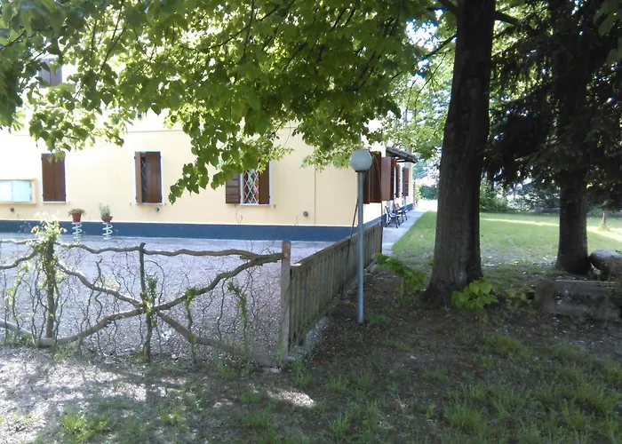 Beb Reboglio לינה וארוחת בוקר 4*