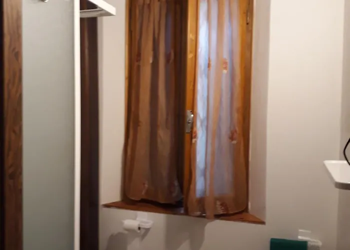 Beb Reboglio 住宿加早餐酒店 Rolo