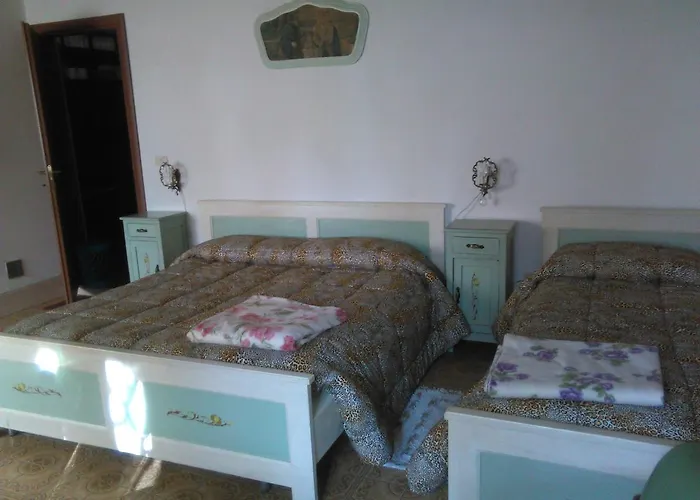 Beb Reboglio 住宿加早餐酒店 Rolo